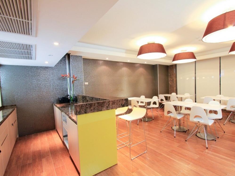 Petals Inn Bangkok Luaran gambar
