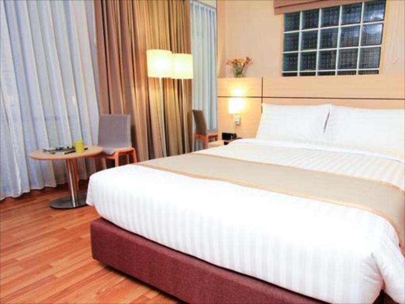 Petals Inn Bangkok Luaran gambar