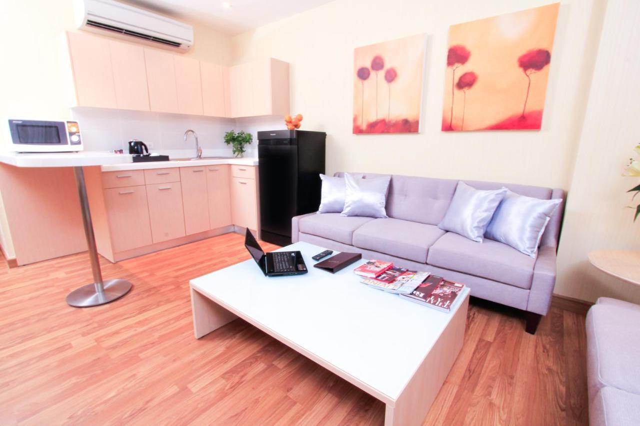 Petals Inn Bangkok Luaran gambar